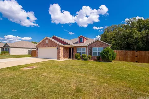 Exterior - 260 Hemlock Dr, Conway, AR 72032 photo 3 of 13