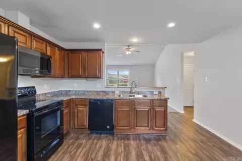 Entry Way - 260 Hemlock Dr, Conway, AR 72032 photo 1 of 2