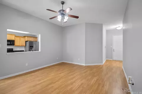 Living - 3978 Eastern Slope Dr, Alexander, AR 72002 photo 4 of 4