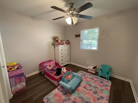 Bedroom - 1004 N Jp Wright Rd, Jacksonville, AR 72076 photo 2 of 7
