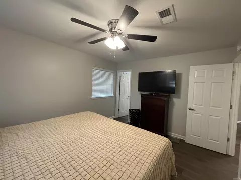 Bedroom - 1004 N Jp Wright Rd, Jacksonville, AR 72076 photo 1 of 7