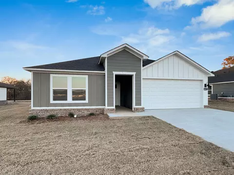6417 Newark Dr, Bryant, AR 72002 photo 1