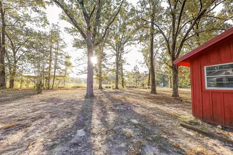 635 S 2nd St, Hampton, AR 71744 photo 9
