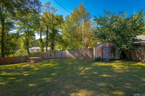 Exterior - 2003 Doris, Benton, AR 72015 photo 5 of 12
