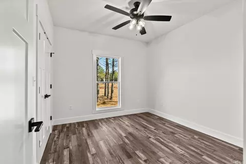 Bedroom - 14 Ules Watson Dr, Greenbrier, AR 72058 photo 3 of 4