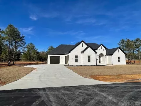 Exterior - 14 Ules Watson Dr, Greenbrier, AR 72058 photo 4 of 6