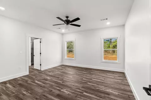 Bedroom - 14 Ules Watson Dr, Greenbrier, AR 72058 photo 1 of 4
