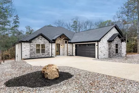 37 Sorpresa Way, Hot Springs Village, AR 71909