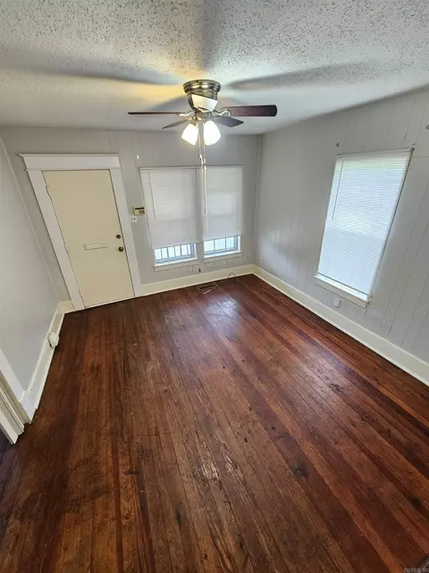 2818 S Springs St, Little Rock, AR 72206 photo 5