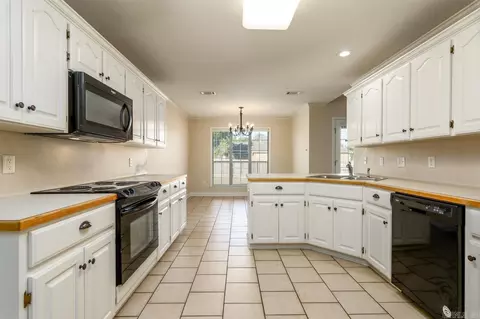 1405 Bermuda St, Conway, AR 72034 photo 14