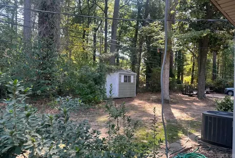 Exterior - 2 Southern Pines Dr, Pine Bluff, AR 71603 photo 3 of 5