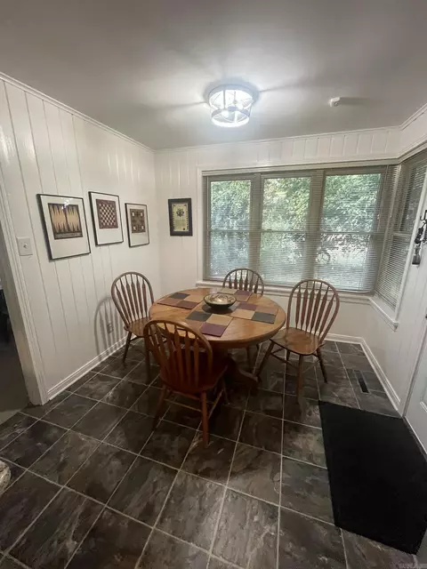 Dining - 2 Southern Pines Dr, Pine Bluff, AR 71603 photo 1 of 1