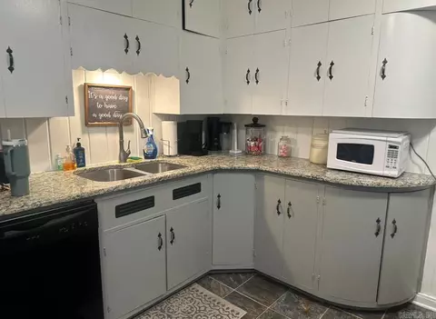 Kitchen - 2 Southern Pines Dr, Pine Bluff, AR 71603 photo 1 of 5