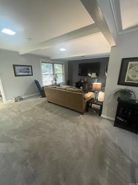 Living - 2 Southern Pines Dr, Pine Bluff, AR 71603 photo 3 of 3