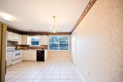 301 N Gum St, Beebe, AR 72012 photo 8