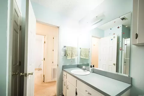 301 N Gum St, Beebe, AR 72012 photo 13