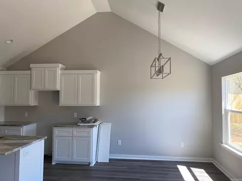 512 Crepe Mrytle Lp, Cabot, AR 72023 photo 6