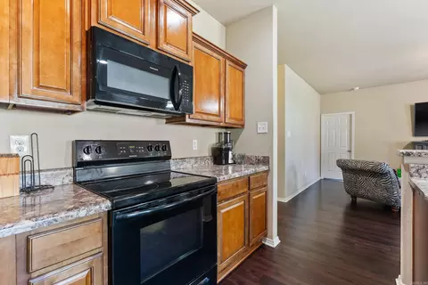 1074 Meadows Edge Dr, Alexander, AR 72002 photo 18