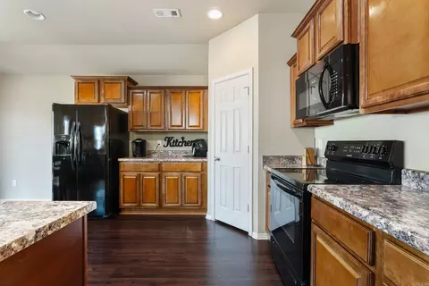 1074 Meadows Edge Dr, Alexander, AR 72002 photo 17
