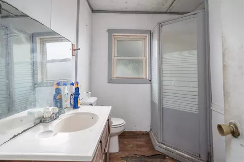 Bath - 3424 Center Ridge Rd, Amity, AR 71921 photo 1 of 1