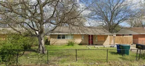 2904 White St, West Memphis, AR 72301
