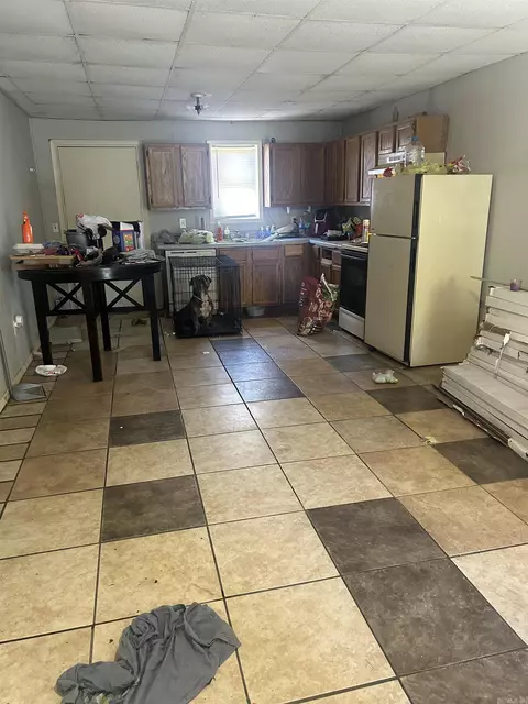 Kitchen - 3 Black Rd, Conway, AR 72032 photo 2 of 3