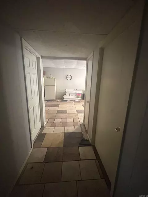 Entry Way - 3 Black Rd, Conway, AR 72032 photo 5 of 6
