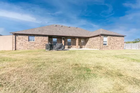 Exterior - 137 Harvick Cir, Cabot, AR 72023 photo 4 of 9