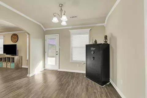 Entry Way - 137 Harvick Cir, Cabot, AR 72023 photo 4 of 7