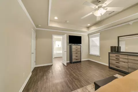 Entry Way - 137 Harvick Cir, Cabot, AR 72023 photo 5 of 7