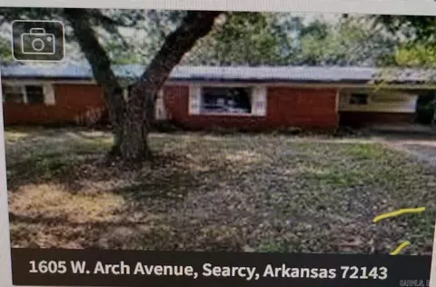 1905 W Arch Ave, Searcy, AR 72143