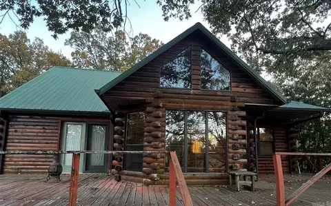 10 River Bank Rd, Houston, AR 72070