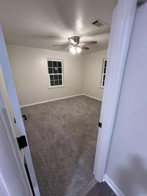 Bedroom - 2600 W 37th Ave, Pine Bluff, AR 71603 photo 2 of 2