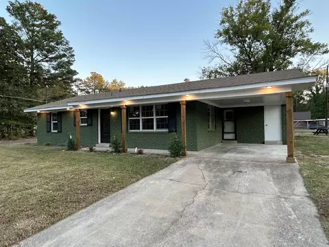 Exterior - 2600 W 37th Ave, Pine Bluff, AR 71603 photo 1 of 3