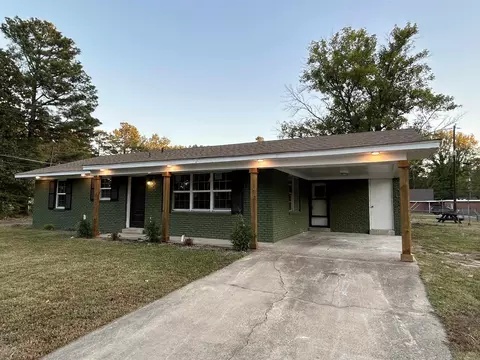 Exterior - 2600 W 37th Ave, Pine Bluff, AR 71603 photo 3 of 3