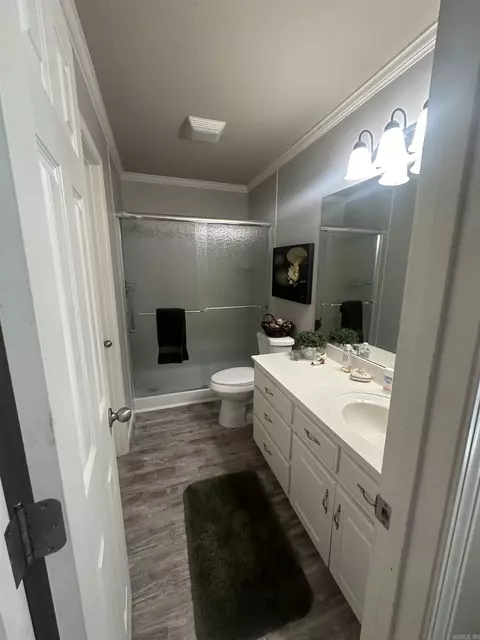 Bath - 15 Farrah Dr, Ward, AR 72176 photo 1 of 5