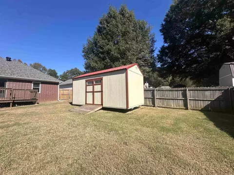 Exterior - 15 Farrah Dr, Ward, AR 72176 photo 7 of 7