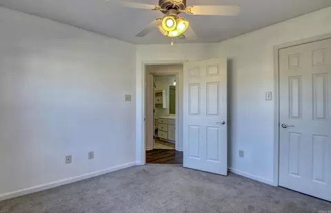 Bedroom - 61 Willow Lake Dr, Ward, AR 72176 photo 8 of 15