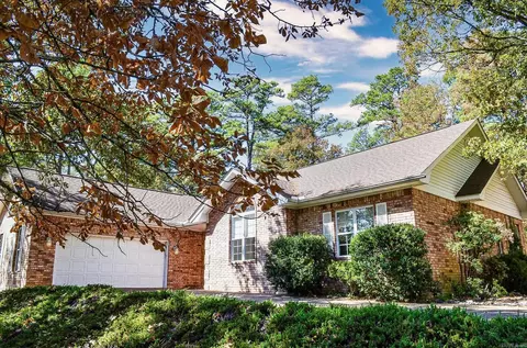 2 Lindura Way, Hot Springs Village, AR 71909