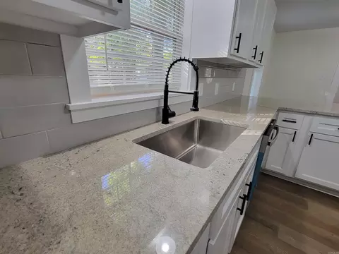 1617 Bruce St, Conway, AR 72034 photo 9