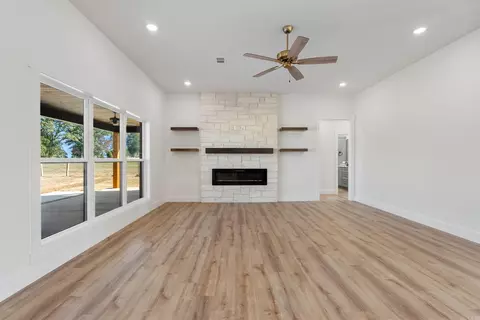 23 Republican Loop Dr, Greenbrier, AR 72058 photo 7