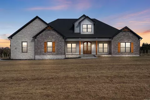 23 Republican Loop Dr, Greenbrier, AR 72058 photo 1