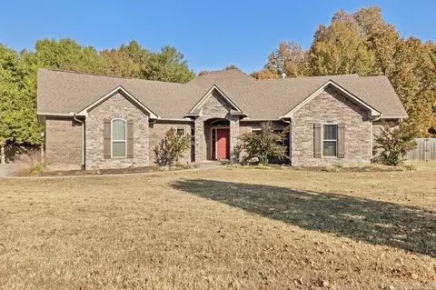 3640 Deerbrook Dr, Conway, AR 72034 photo 1