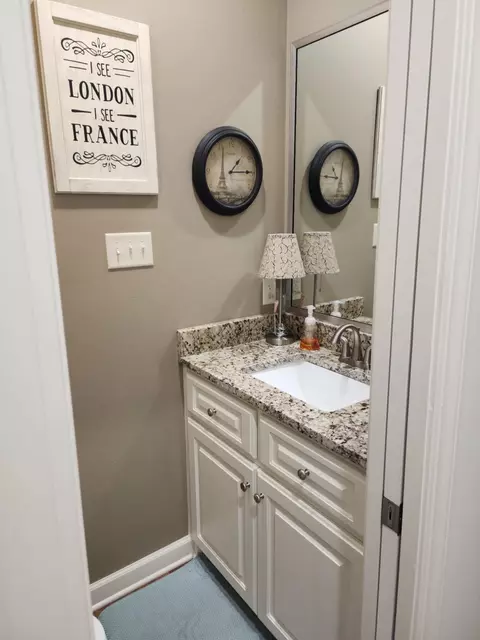 Bath - 225 Mayberry Dr, Cabot, AR 72023 photo 3 of 3