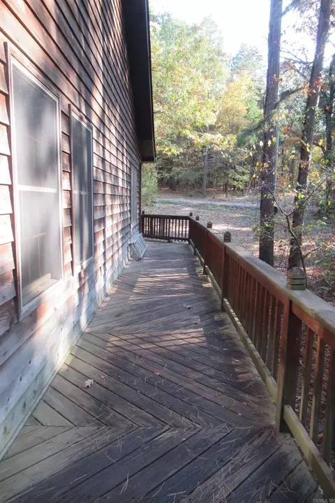 102 Silver Fox Ct, Romance, AR 72136 photo 6