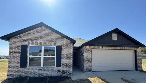 235 Baldwin Dr, Beebe, AR 72012 photo 1