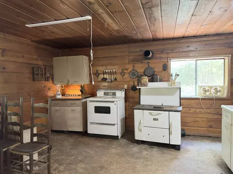71 Cc Rd, Hardy, AR 72542 photo 6