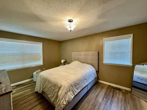 Bedroom - 38 Harris St, Melbourne, AR 72556 photo 1 of 3
