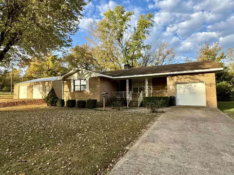 Exterior - 38 Harris St, Melbourne, AR 72556 photo 2 of 2