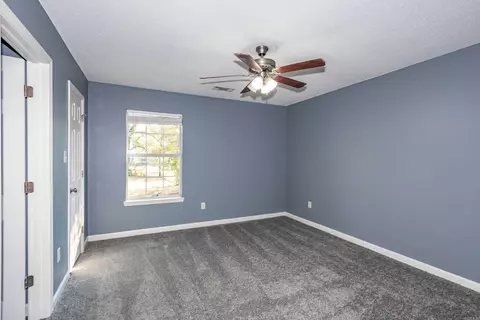 Bedroom - 1115 Cherry Ln, Benton, AR 72015 photo 1 of 3